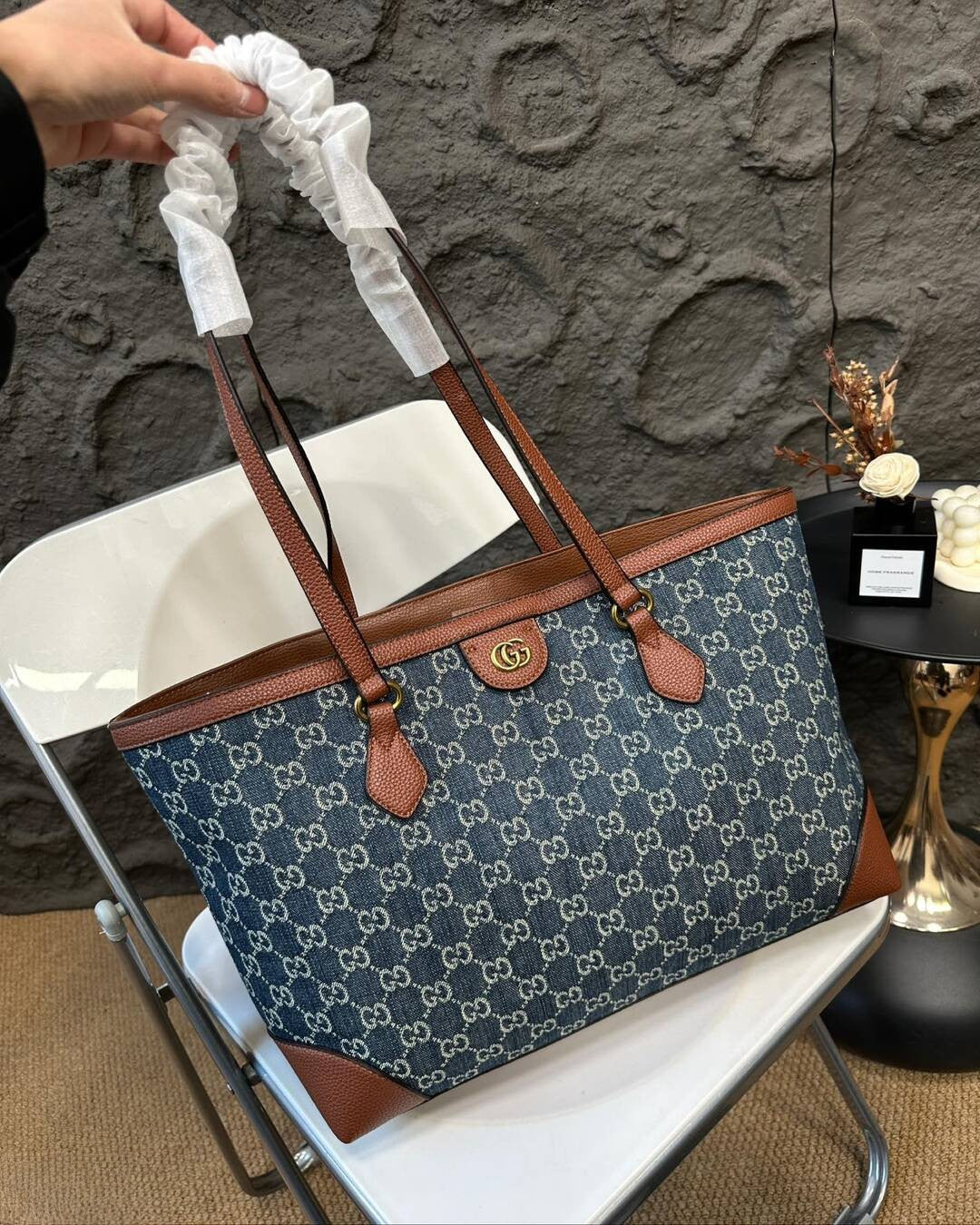 Leather bag